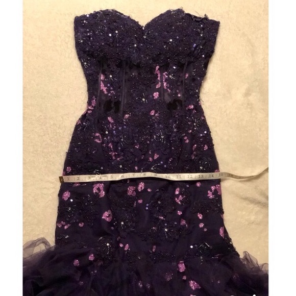 Jovani Prom Gown - Picture 5 of 7